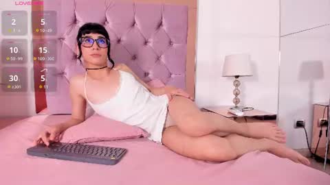 Snapshot of kisha_skye chatting on June 24, 3:05 am Kisha online show from June 24, 3:05 am