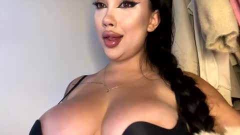 Snapshot of kiss_lissa666 chatting on August 1, 9:30 am kiss_lissa666 online show from August 1, 9:30 am