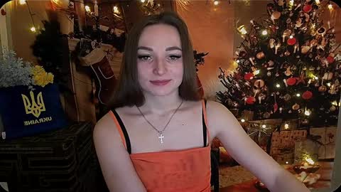 Snapshot of kiss_shy chatting on December 21, 6:52 am Valeria online show from December 21, 6:52 am