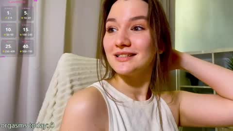 call me Luna online show from May 1, 9:58 am