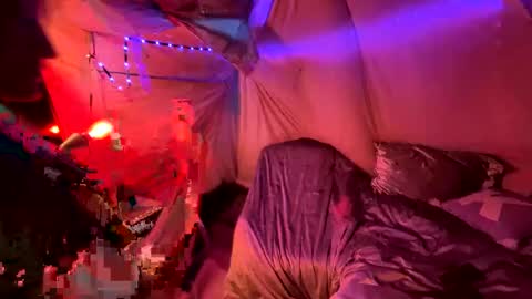 Kissah Kreampuff online show from December 21, 9:58 pm