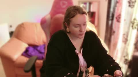 kissica online show from February 21, 8:51 am