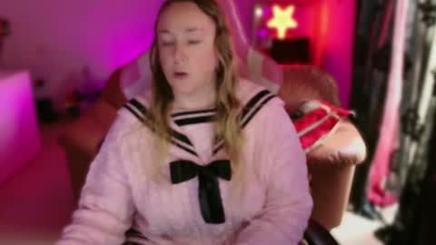 kissica online show from March 3, 3:31 pm