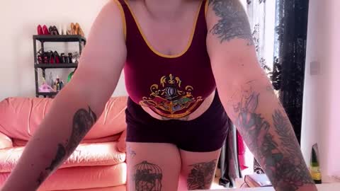 kissica online show from September 10, 6:46 am