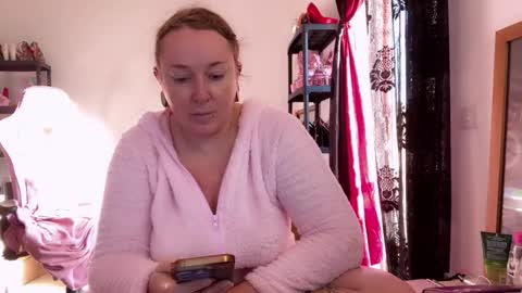 kissica online show from November 13, 7:07 am