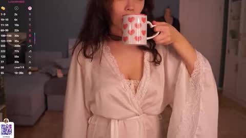 Snapshot of kissiekat chatting on September 22, 7:21 am Lola online show from September 22, 7:21 am