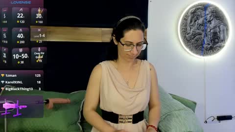 Snapshot of kissingcobank chatting on February 4, 7:18 am Kissing Company online show from February 4, 7:18 am