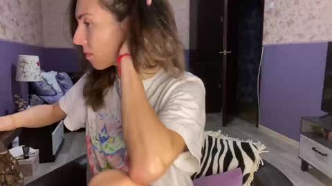 KissIris online show from December 2, 1:02 pm