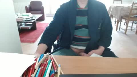 Snapshot of kisslog1 chatting on March 15, 9:26 am kisslog1 online show from March 15, 9:26 am