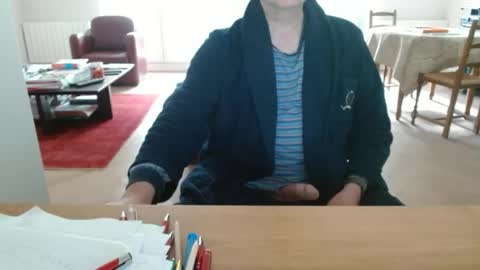 kisslog1 online show from May 16, 3:44 pm