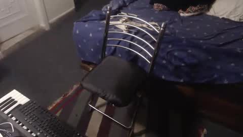 Your Man online show from March 30, 11:00 am