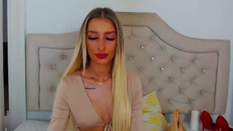 Natalie online show from November 19, 11:32 am