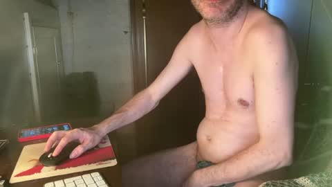 Snapshot of kissofbanned1983 chatting on May 25, 12:55 pm kissofbanned1983 online show from May 25, 12:55 pm
