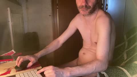 Snapshot of kissofbanned1983 chatting on May 30, 10:01 am kissofbanned1983 online show from May 30, 10:01 am