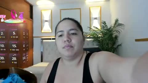Snapshot of kitara_cooper chatting on July 10, 9:23 am Kitara Cooper online show from July 10, 9:23 am