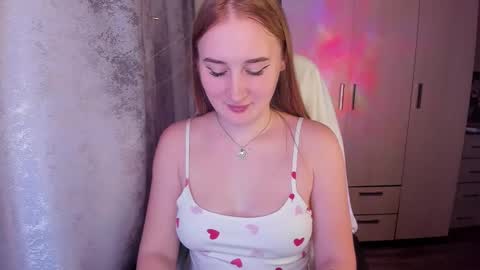 kitten_sun online show from March 9, 5:55 am