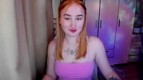 Snapshot of kitten_sun chatting on May 8, 1:44 am kitten_sun online show from May 8, 1:44 am