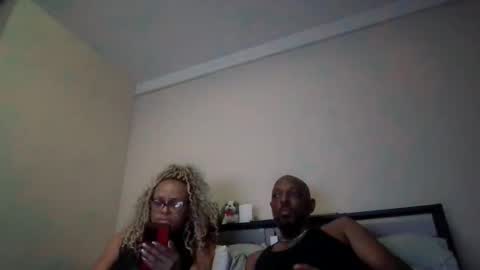 Snapshot of kittendiva42 chatting on October 17, 4:37 am kittendiva42 online show from October 17, 4:37 am