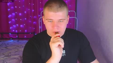 Vlad online show from April 8, 8:20 pm