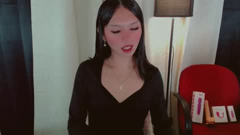 KITTY online show from November 7, 12:32 am