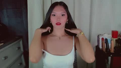 KITTY online show from June 2, 8:55 pm