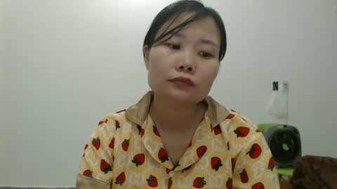 kitti_baby2x online show from April 3, 1:42 pm