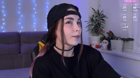 Veronica online show from December 4, 1:59 am