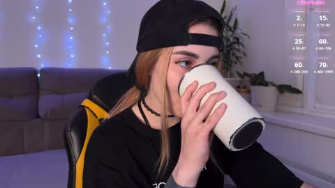 Veronica online show from April 11, 8:02 pm