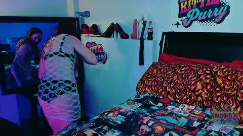 Kittie Purry online show from January 5, 4:58 am