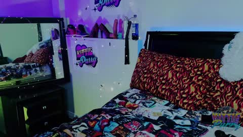 Kittie Purry online show from January 13, 5:12 am