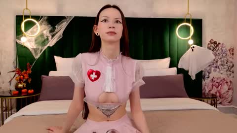 Kitti online show from October 22, 3:12 pm