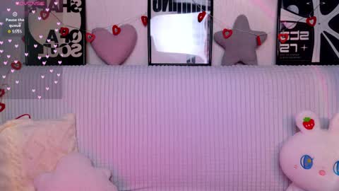Snapshot of kittimissi chatting on May 28, 3:31 pm Kitti online show from May 28, 3:31 pm