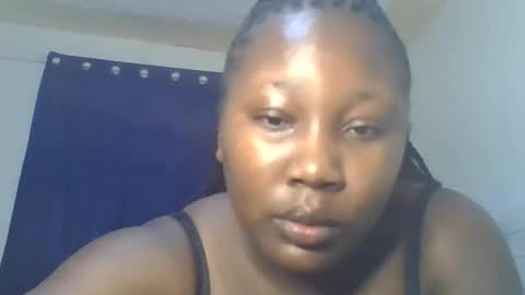 Snapshot of kitty5476 chatting on August 5, 2:36 am kitty5476 online show from August 5, 2:36 am
