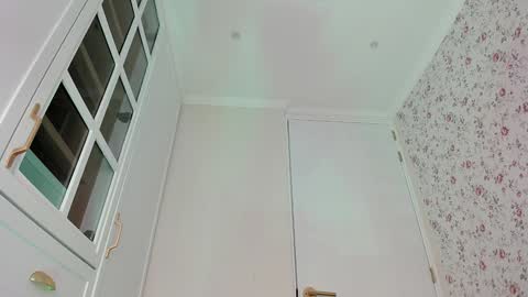 sophie online show from March 19, 6:34 pm