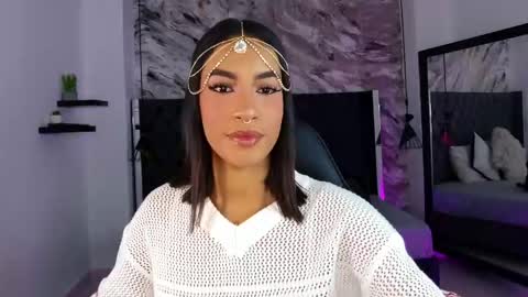 Snapshot of kitty_collins_ chatting on April 28, 11:59 am Kitty online show from April 28, 11:59 am