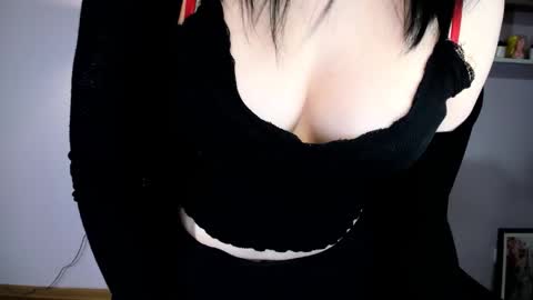 Snapshot of kitty_denise chatting on March 3, 11:10 pm Denise online show from March 3, 11:10 pm
