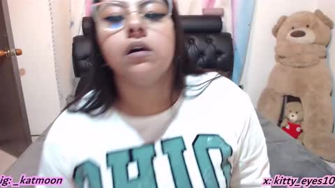 kitty online show from December 2, 2:09 am