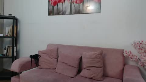 kitty_f00x online show from May 25, 7:09 pm