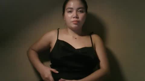 Snapshot of kitty_fussy chatting on June 5, 10:21 am kitty_fussy online show from June 5, 10:21 am