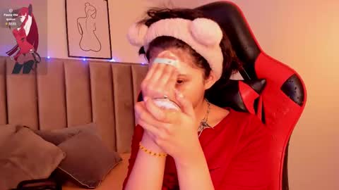 Camila online show from February 19, 2:44 am