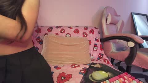 kitty_kryss online show from May 23, 4:00 pm