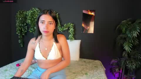 Snapshot of kitty_milan2 chatting on July 2, 1:50 pm kitty_milan2 online show from July 2, 1:50 pm