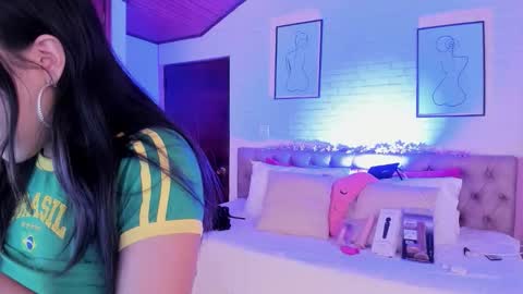 Kitty online show from March 19, 9:19 pm