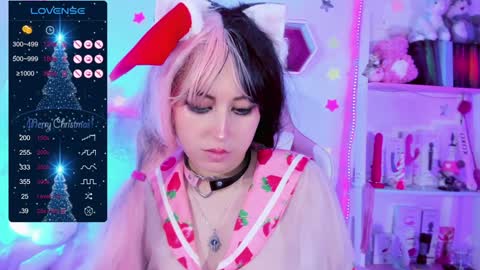     online show from December 15, 7:46 am