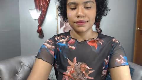 Snapshot of kitty_pervertedx chatting on January 15, 2:17 am kitty online show from January 15, 2:17 am