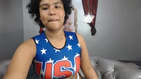 Snapshot of kitty_pervertedx chatting on January 23, 10:44 pm kitty online show from January 23, 10:44 pm