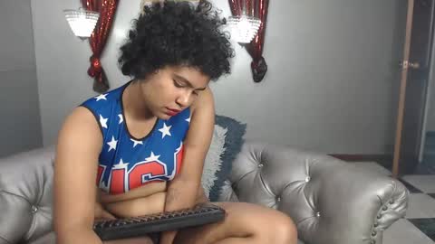 Snapshot of kitty_pervertedx chatting on January 24, 1:56 am kitty online show from January 24, 1:56 am