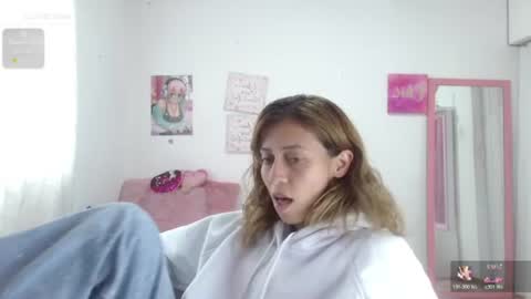 Snapshot of kitty_seducction chatting on July 19, 8:12 pm Aleja online show from July 19, 8:12 pm