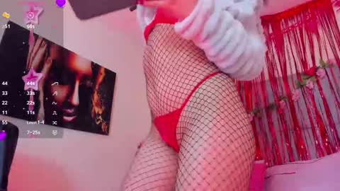 Snapshot of kitty_seduce chatting on February 13, 1:40 pm kitty online show from February 13, 1:40 pm