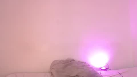 nina martinez online show from November 3, 11:04 pm